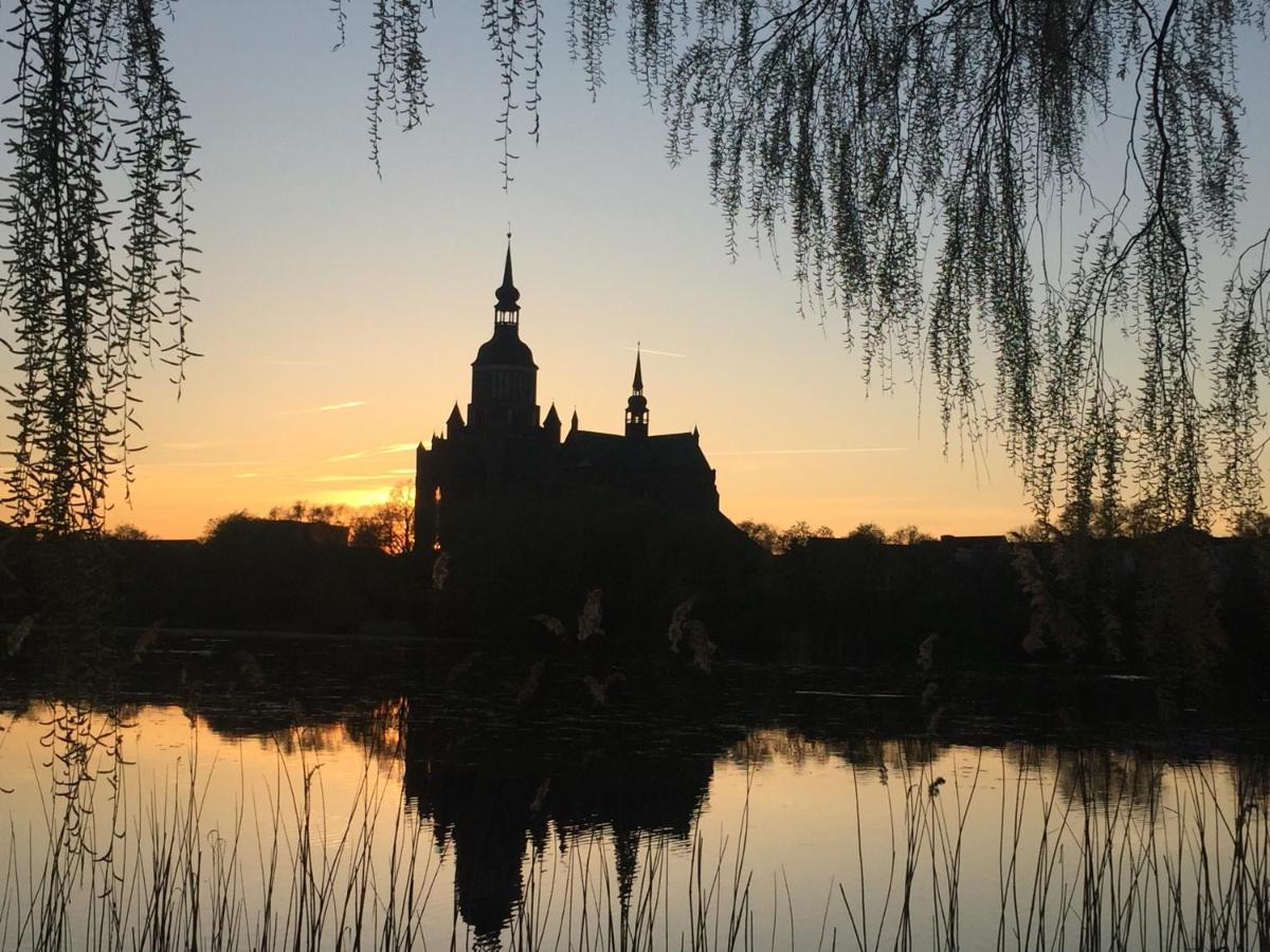 Norddeutscher Hof Stralsund Luaran gambar